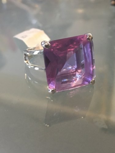 Jewellery Kingdom Amethyst Purple Lavender Princess Cut Solitaire Ring (Silver) Secondary image