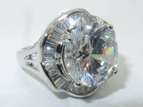 Jewellery Kingdom Cocktail Simulated Diamonds 8 Carat Big Ring (Silver) - Jewelry Rings - British D'sire