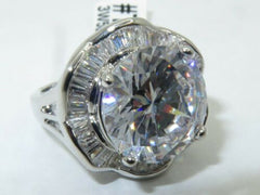 Jewellery Kingdom Cocktail Simulated Diamonds 8 Carat Big Ring (Silver) - Jewelry Rings - British D'sire