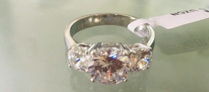 Jewellery Kingdom Cubic Zircconia Stainless Steel Past Present Future Anniversary Three Stone Ladies Ring Secondary image