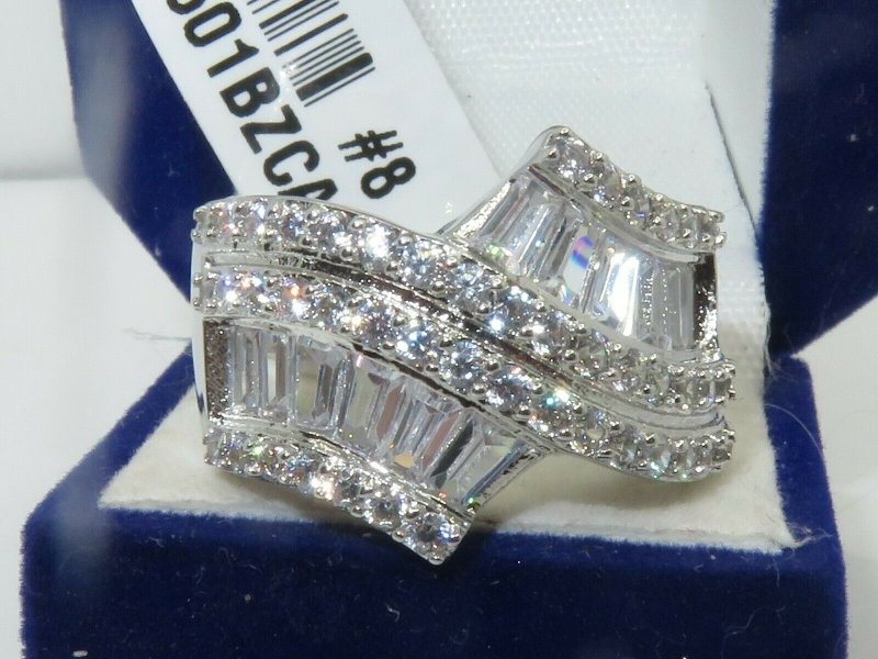 Jewellery Kingdom Cubic Zirconia Emerald Cut Round Band Silver Rhodium sparkling 3CT Ladies Ring - Jewelry Rings - British D'sire