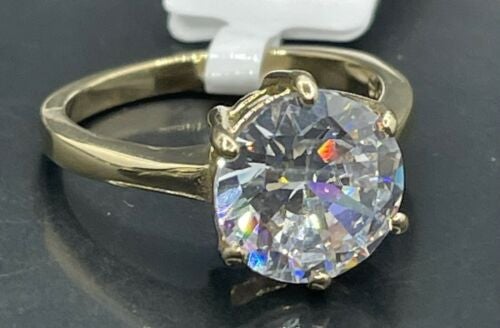 Jewellery Kingdom Cubic Zirconia Solitaire Engagement Ladies Ring (Gold) - Engagement Rings - British D'sire