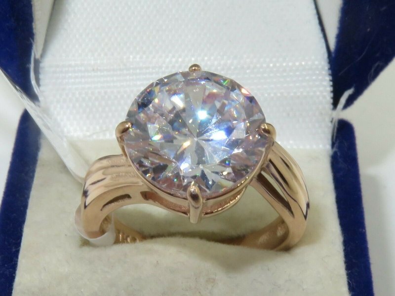 Jewellery Kingdom Cubic Zirconia Solitaire Ladies Engagement Ring (Rose Gold) - Jewelry Rings - British D'sire