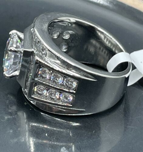 Jewellery Kingdom Cubic Zirconia Stainless Steel 4 Carat Mens Signet Ring (Silver) - Jewelry Rings - British D'sire