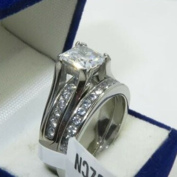 Jewellery Kingdom Cubic Zirconia Stainless Steel Ladies Princess Engagement Wedding Band Ring Set (Silver) - Jewelry Rings - British D'sire