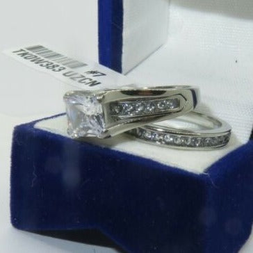 Jewellery Kingdom Cubic Zirconia Stainless Steel Ladies Princess Engagement Wedding Band Ring Set (Silver) - Jewelry Rings - British D'sire