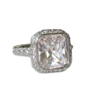 Jewellery Kingdom Cushion 4CT Cubic Zirconia Stainless Steel Dress Sparkle Ladies Ring (Clear &Silver) - Jewelry Rings - British D'sire