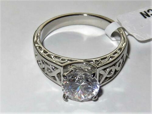 Jewellery Kingdom CZ Stainless Steel Fancy Shank Clear Solitaire Ring (Silver) Secondary image