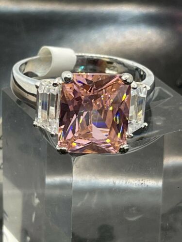 Jewellery Kingdom Emerald Cut Baguettes Sapphire 6k Ring (Silver) - Rings - British D'sire