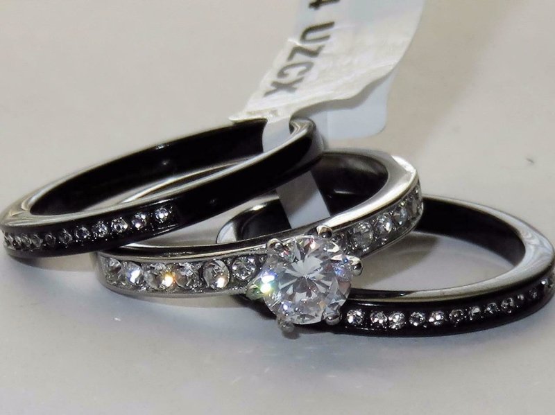 Jewellery Kingdom Engagement Wedding Band 2CT Stainless Steel Ladies Ring Set (Black) - Jewelry Rings - British D'sire