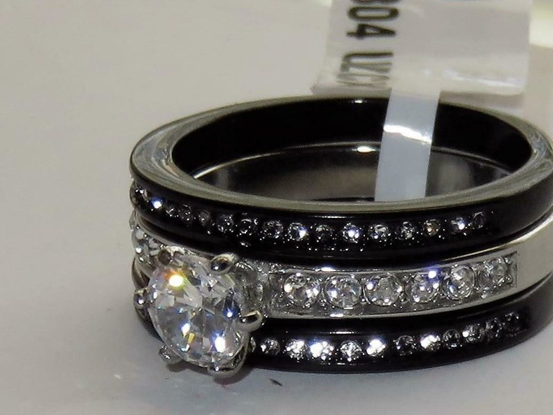 Jewellery Kingdom Engagement Wedding Band 2CT Stainless Steel Ladies Ring Set (Black) Secondary image