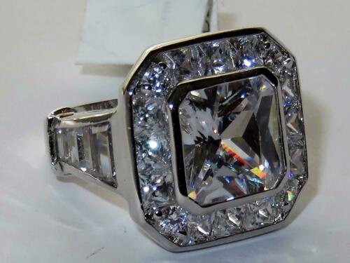 Jewellery Kingdom Ladies Baguettes Emerald Radiant Cut Sparkling Bezel Rhodium Ring (Silver) - Rings - British D'sire Main image