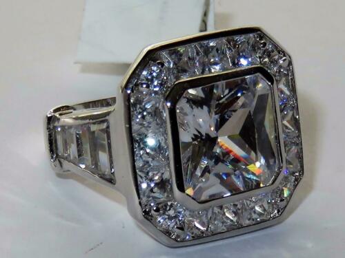 Jewellery Kingdom Ladies Baguettes Emerald Radiant Cut Sparkling Bezel Rhodium Ring (Silver) - Rings - British D'sire
