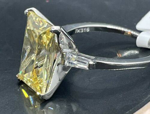Jewellery Kingdom Ladies Citrine Ring Emerald Cut Simulated Diamonds Stainless Steel Baguettes Secondary image