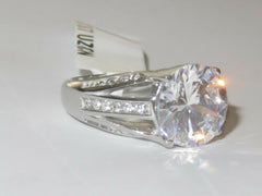 Jewellery Kingdom Ladies Cocktail Cubic Zirconia 8 Carat Stainless Steel Solitaire Accents Ring (Silver) - Jewelry Rings - British D'sire
