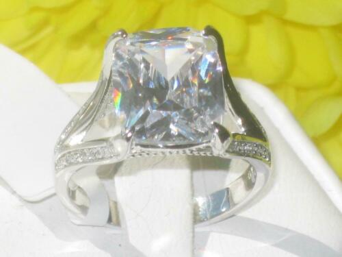 Jewellery Kingdom Ladies Cubic Zirconia Cushion Cut Sparkling Ring (Silver) Secondary image