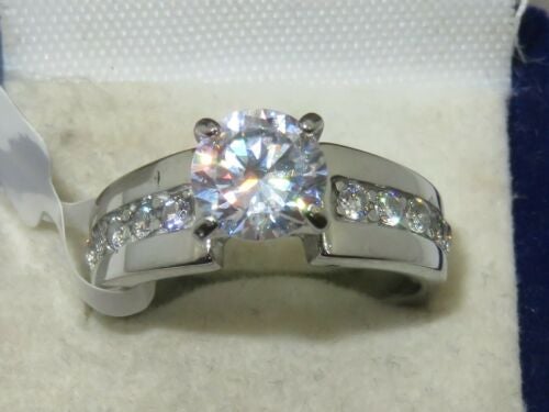Jewellery Kingdom Ladies Cubic Zirconia Solitaire Accents Engagement Stainless Steel Ring (Silver) - Jewelry Rings - British D'sire