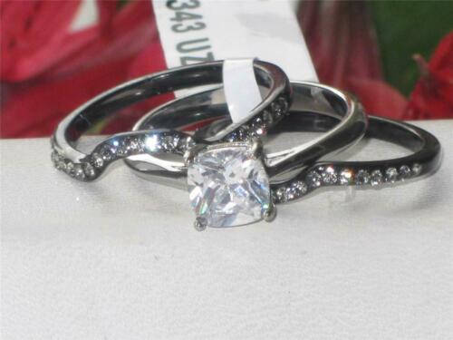 Jewellery Kingdom Ladies Cushion Wedding Engagement Bands Set Stainless Steel Ring (Black) - Engagement Rings - British D'sire