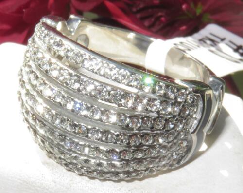 Jewellery Kingdom Ladies Dome Pave Comfort Stainless Steel Ring (Silver) Secondary image