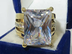 Jewellery Kingdom Ladies Emerald Cut Cubic Zirconia 18k Electroplated Ring (Gold) - Jewelry Rings - British D'sire