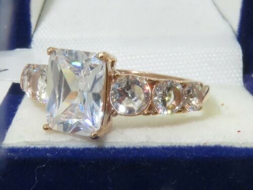 Jewellery Kingdom Ladies Emerald Cut Cubic Zirconia 250CT Steel Anniversary Engagement Ring (Rose Gold) - Jewelry Rings - British D'sire