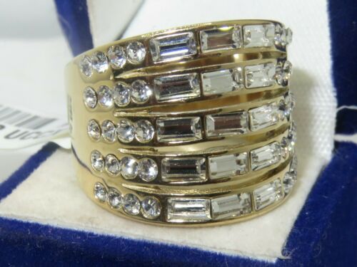 Jewellery Kingdom Ladies Emerald Wide Clear Cubic Zirconia Ring (Gold) Secondary image