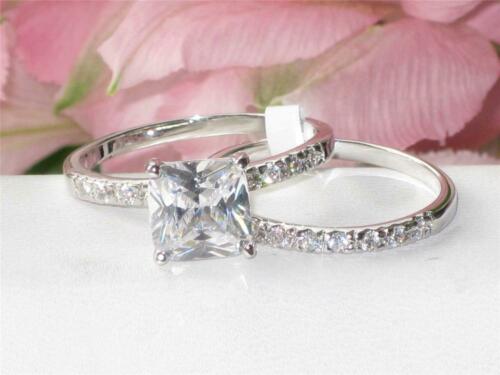 Jewellery Kingdom Ladies Engagement Wedding Band Princess Cut 2 Pieces Rhodium Raised Ring Set (Silver) - Jewelry Rings - British D'sire