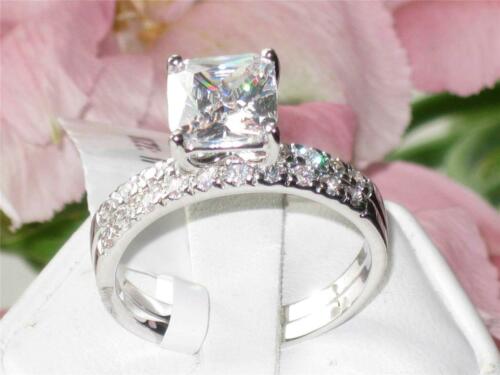 Jewellery Kingdom Ladies Engagement Wedding Band Princess Cut 2 Pieces Rhodium Raised Ring Set (Silver) - Jewelry Rings - British D'sire