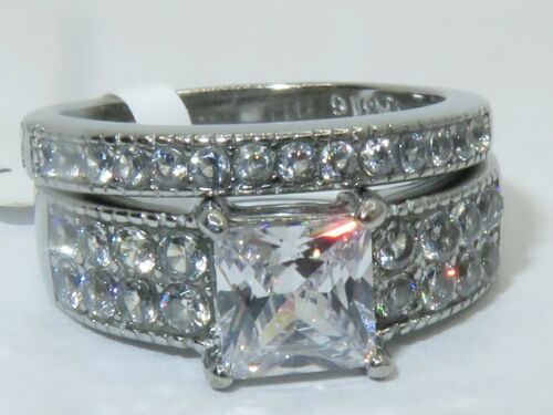 Jewellery Kingdom Ladies Engagement Wedding Princess Cut Two Carat Stainless Steel Ring Set (Silver) - Jewelry Rings - British D'sire