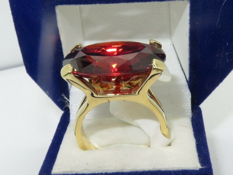 Jewellery Kingdom Ladies Gold Garnet 18kt Solitaire 8 Carat Cocktail Sparkling Ring (Red) - Jewelry Rings - British D'sire