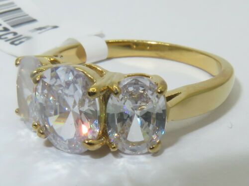 Jewellery Kingdom Ladies Gold Oval Ring Three Stone Cz Past Present Future Anniversary 18kt 3671 - Jewelry Rings - British D'sire Main image