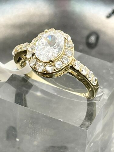 Jewellery Kingdom Ladies Oval 2c 18kt Steel Dress Engagement Pretty Pave Elegant Ring (Gold) - Jewelry Rings - British D'sire