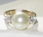 Jewellery Kingdom Ladies Pearl Three Stone Cz Cream 18kt Steel Dress Pretty Ring (Gold) - Jewelry Rings - British D'sire