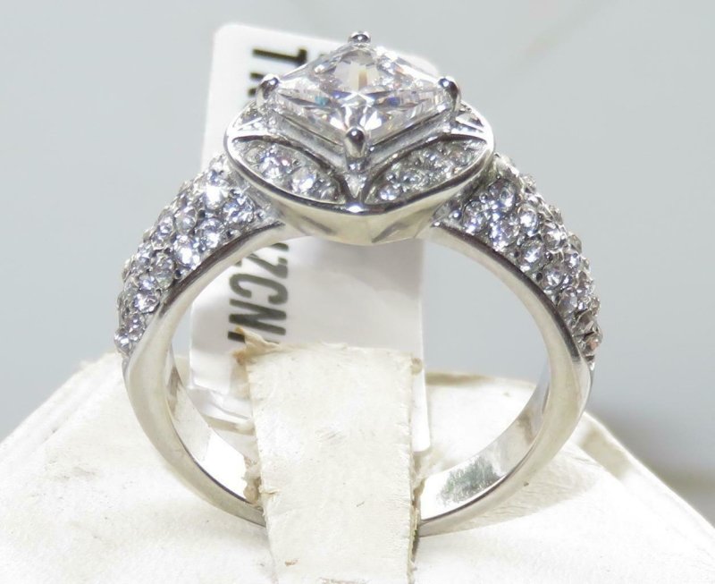 Jewellery Kingdom Ladies Princess 3 Carat Stainless Steel Accents Engagement Ring (Silver) - Jewelry Rings - British D'sire