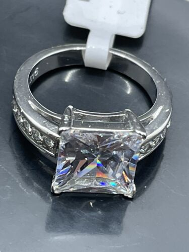 Jewellery Kingdom Ladies Princess Cut Square Cubic Zirconia Stainless Steel 3 Carat Ring (Silver) - Jewelry Rings - British D'sire