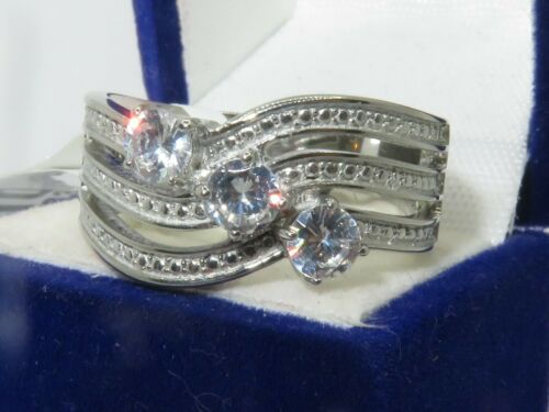Jewellery Kingdom Ladies Silver Band Cz 3 Solitaires Stainless Steel Sparkling 3 Carat Ring - Jewelry Rings - British D'sire