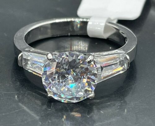 Jewellery Kingdom Ladies Silver Ring Three Stone Simulated Diamonds Stainless Steel Engagement - Jewelry Rings - British D'sire