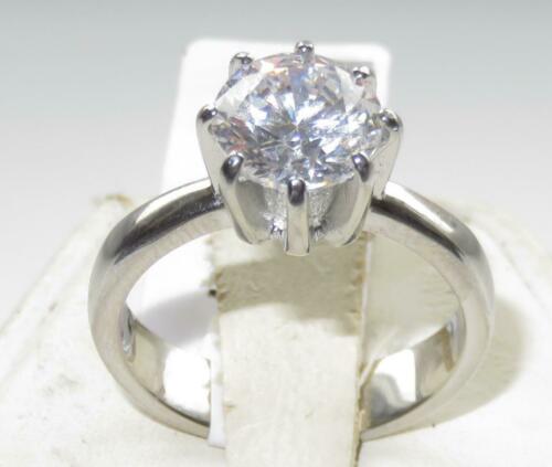 Jewellery Kingdom Ladies Solitaire 3.5CT Cubic Zirconia Engagement Ring Secondary image