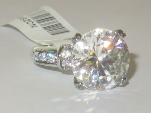 Jewellery Kingdom Ladies Solitaire Accents Cubic Zirconia 4K Ring (Silver) - Rings - British D'sire Main image