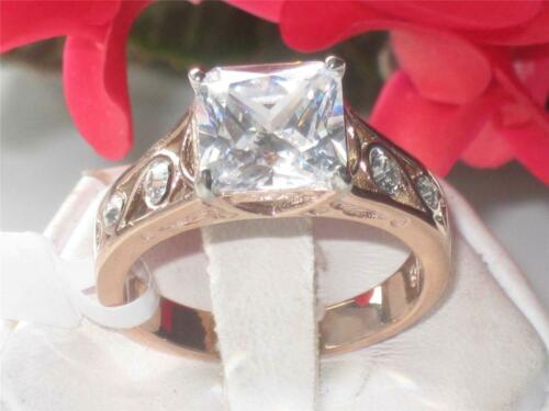 Jewellery Kingdom Ladies Square Asscher 1.4 Carat Solitaire With Accents Ring (Gold) Secondary image