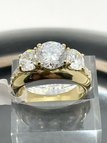 Jewellery Kingdom Ladies Three Stone Anniversary Simulated Diamonds 4 Carat Ring (Gold) - Jewelry Rings - British D'sire