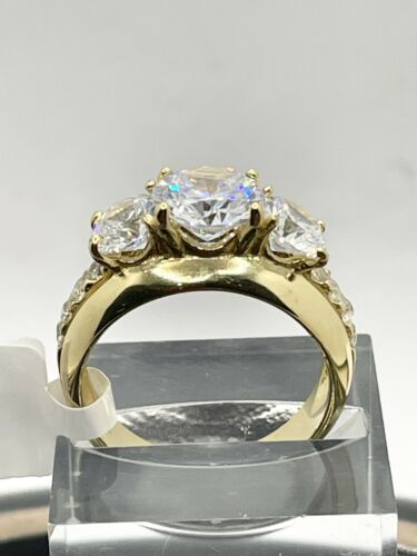 Jewellery Kingdom Ladies Three Stone Anniversary Simulated Diamonds 4 Carat Ring (Gold) - Jewelry Rings - British D'sire