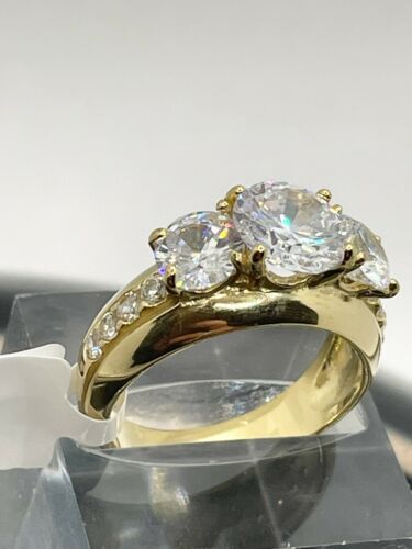 Jewellery Kingdom Ladies Three Stone Anniversary Simulated Diamonds 4 Carat Ring (Gold) - Jewelry Rings - British D'sire