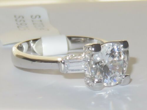 Jewellery Kingdom Ladies Three Stone Solitaire Cubic Zirconia Emerald Cut 3 Carat Ring (Sterling Silver) - Jewelry Rings - British D'sire