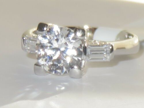 Jewellery Kingdom Ladies Three Stone Solitaire Cubic Zirconia Emerald Cut 3 Carat Ring (Sterling Silver) Secondary image