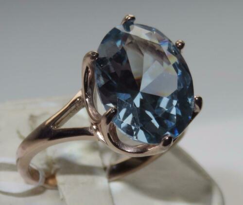 Jewellery Kingdom London 7K Cubic Zirconia Solitaire Oval Ladies Sparkling Blue Topaz Ring (Rose Gold) Secondary image