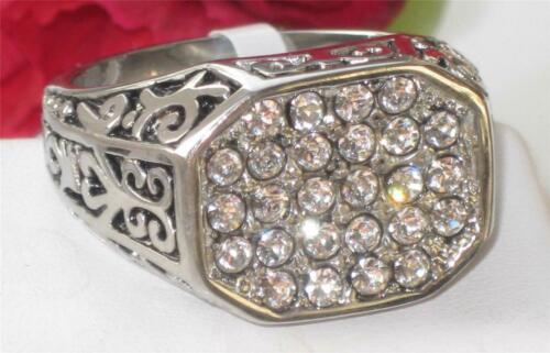 Jewellery Kingdom Mens Cz Stainless Steel Signet 26 Stone Ring (Silver) Secondary image