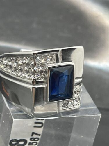 Jewellery Kingdom Mens Signet Sapphire Emerald Cut Stainless Steel Cubic Zirconia Ring (Blue) Secondary image