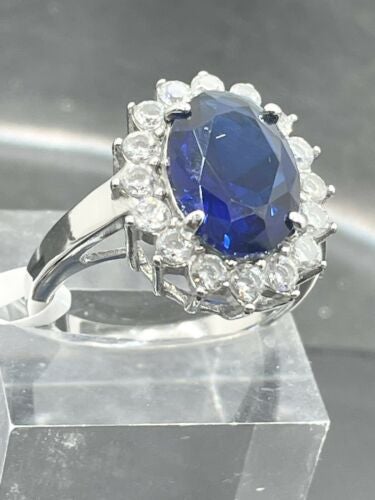 Jewellery Kingdom Princess Diana Oval Dress Middleton Cubic Zirconia Sapphire Ring (Silver& Blue) - Rings - British D'sire
