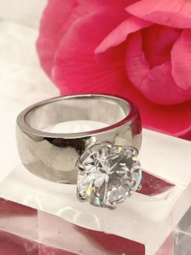 Jewellery Kingdom Solitaire Wide 6 CT Cubic Zirconia Stainless Steel Band Ladies Ring (Silver) - Rings - British D'sire